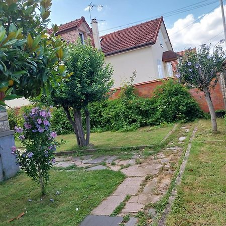 Zoe 1 Bed & Breakfast ซาวิญี-ซูร์-ออร์เฌอ ภายนอก รูปภาพ